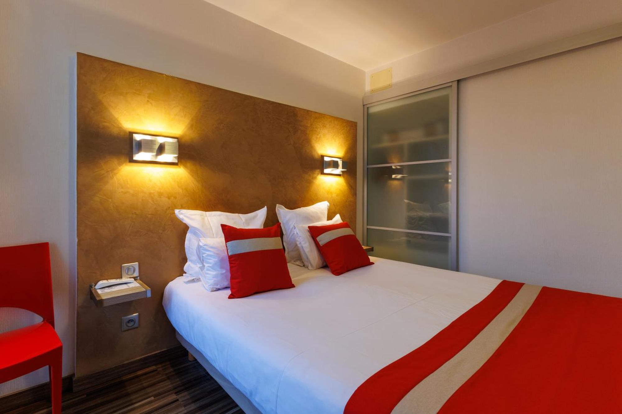 Logis Hotel Le Rochelois لا روشيل المظهر الخارجي الصورة
