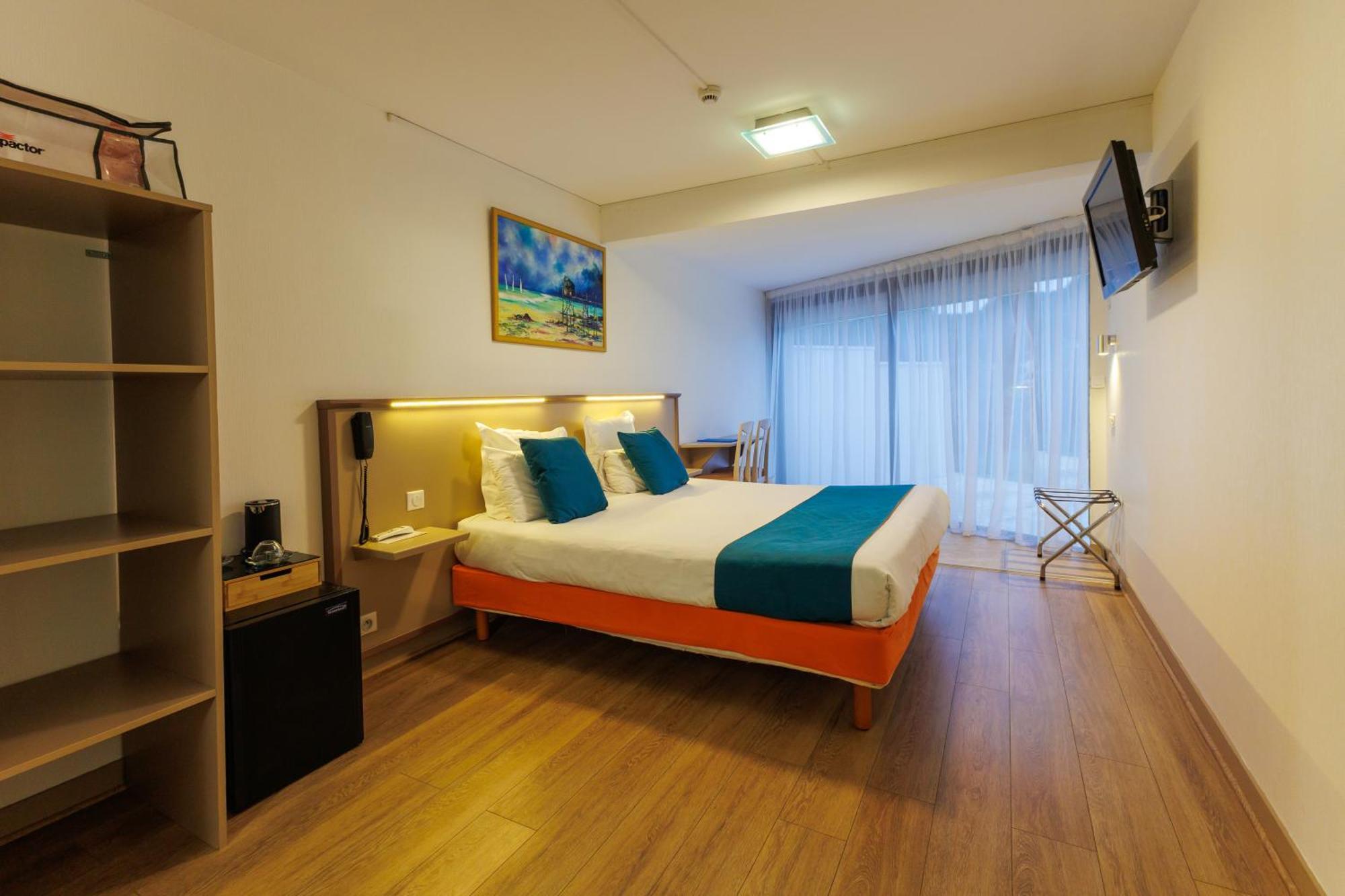 Logis Hotel Le Rochelois لا روشيل المظهر الخارجي الصورة