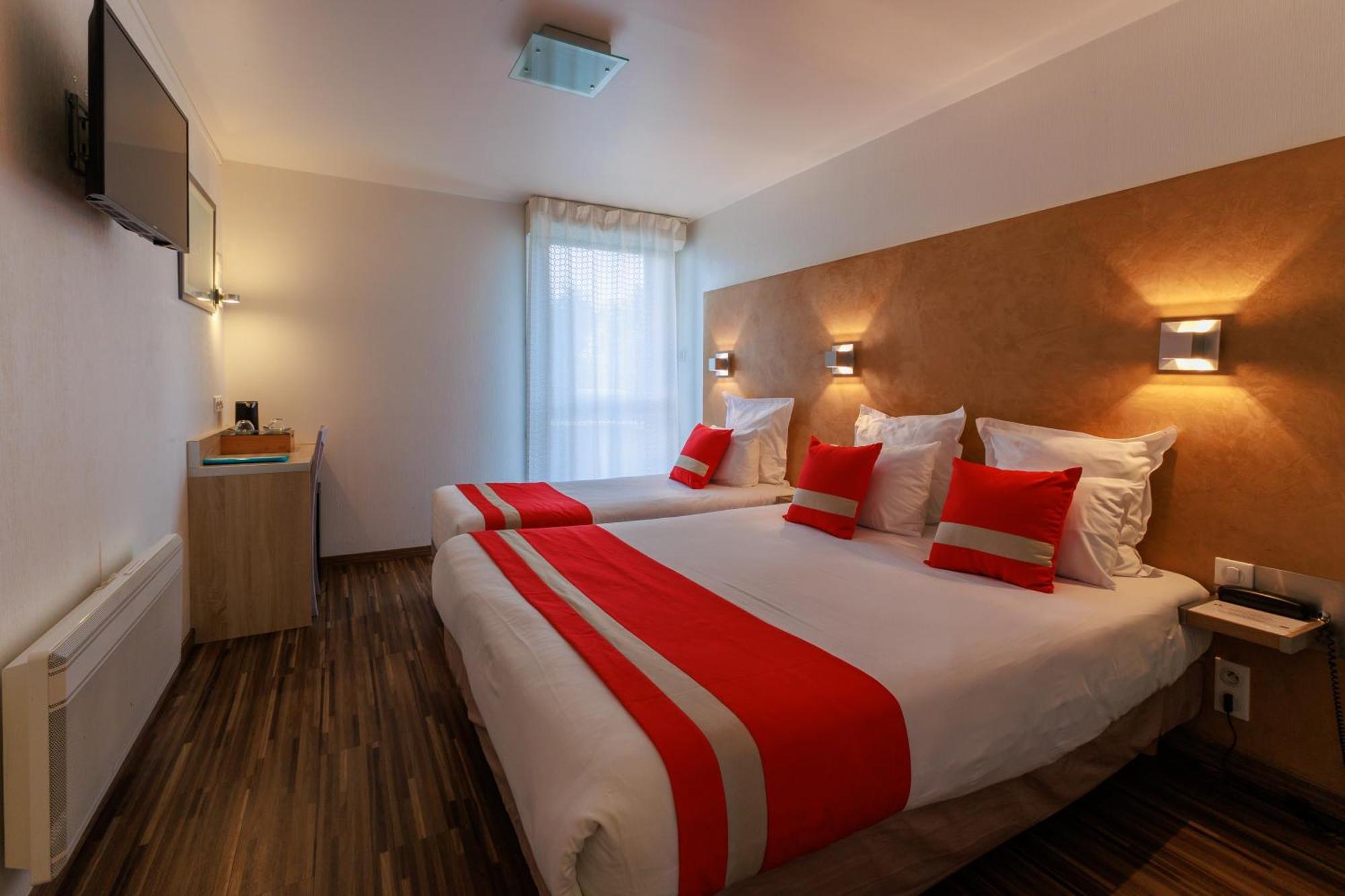 Logis Hotel Le Rochelois لا روشيل المظهر الخارجي الصورة